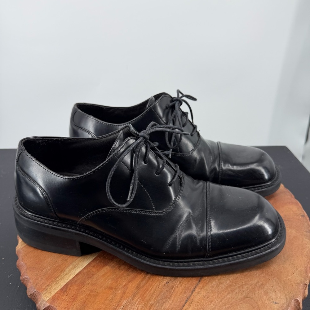 Vintage Kenneth Cole black leather cap toe lace up chunky heel sz 9.5 Italy